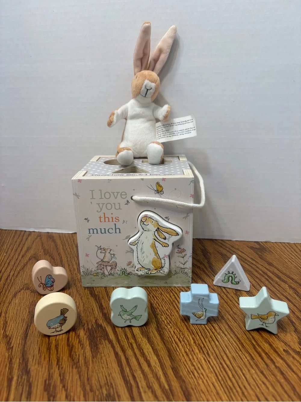 Guess How Much I Love You Shape Sorter and Plush Toy Set - EUC